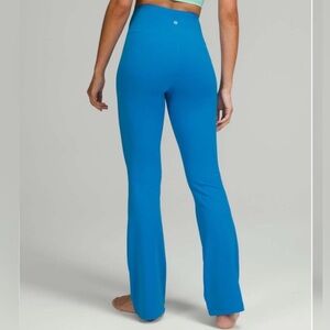 Lululemon Groove Super-High-Rise Flared Pant *Nulu Poolside size 6 like new